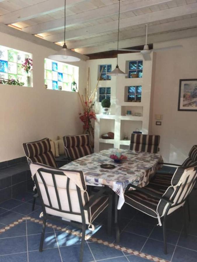 Villa Cala Sinzias Кастиадас Екстериор снимка